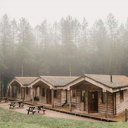 Wyldwood Lodge Cheadle  Eksteriør billede