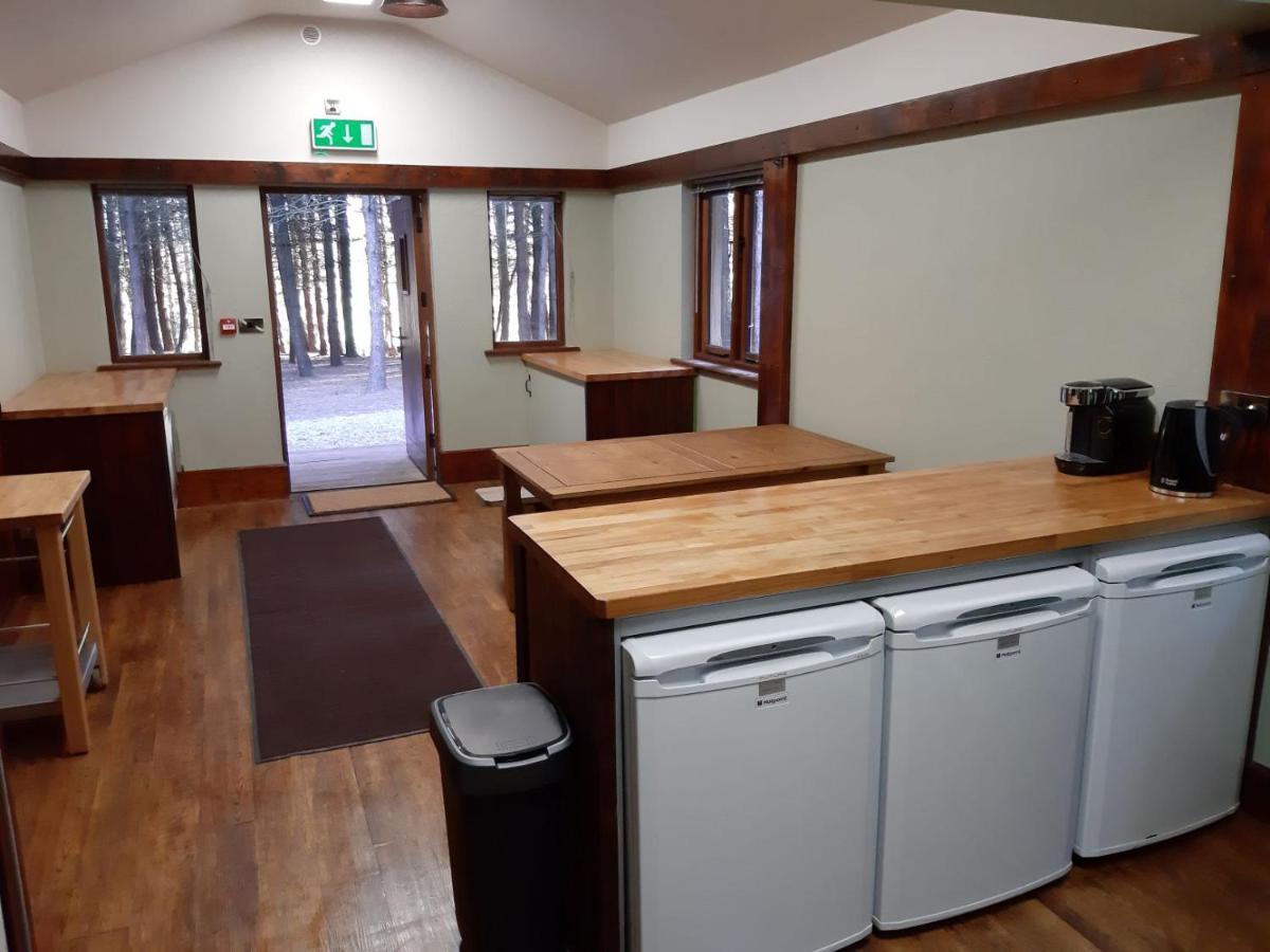 Wyldwood Lodge Cheadle  Eksteriør billede