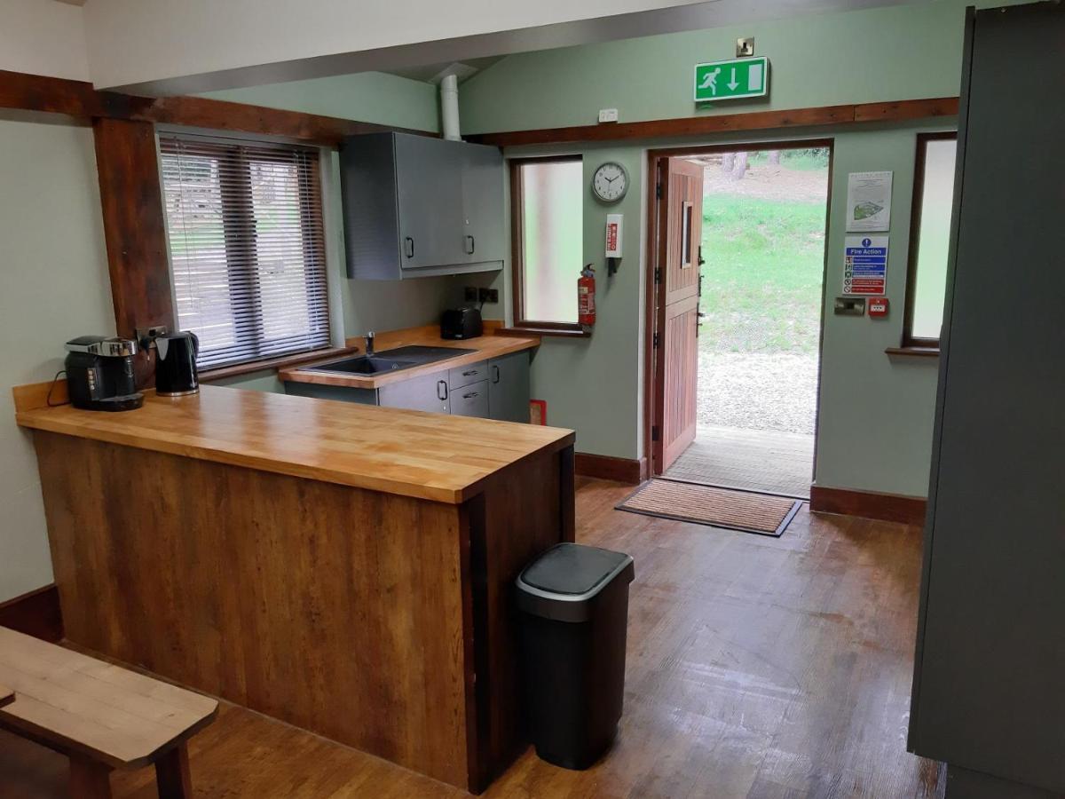 Wyldwood Lodge Cheadle  Eksteriør billede