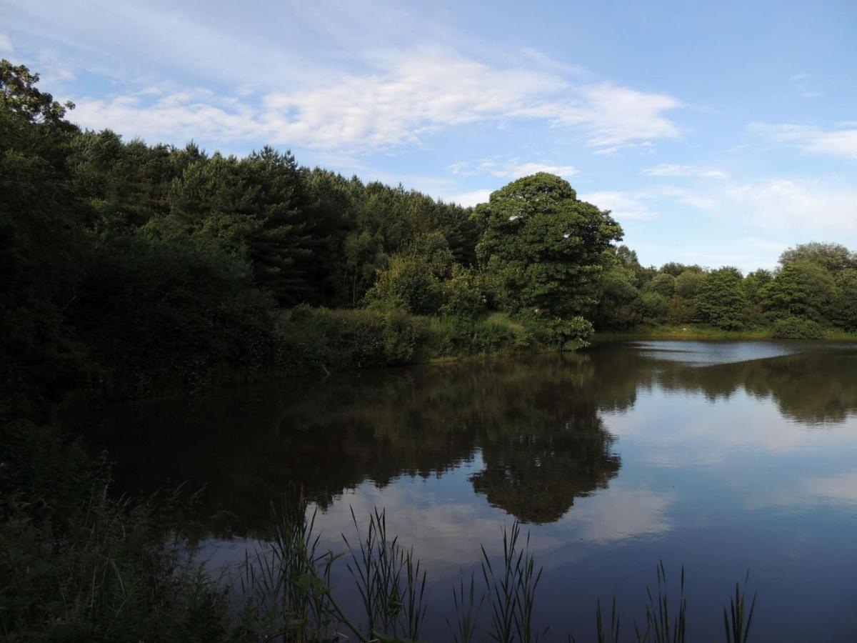Wyldwood Lodge Cheadle  Eksteriør billede